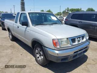 1998 Nissan Frontier XE с VIN 1N6DD26S8WC355853, выставлен на аукционе IAAI как лот 42581457 с пробегом 303 045 миль миль и . История ставок и продаж доступна на DreamBid. Изображение 1.