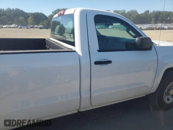 2015 Chevrolet Silverado 1500 Work Truck z VIN 1GCNCPEC5FZ185529, wystawiony jako Copart lot #82350375 z przebiegiem 131 790 mil mil oraz Czysty tytuł • Clean title. Historia ofert i sprzedaży dostępna na DreamBid. Obrazek 10.