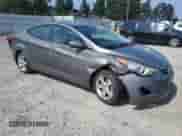 2013 Hyundai Elantra GLS с VIN 5NPDH4AE0DH281642, выставлен на аукционе Copart как лот 71862025 с пробегом 92 908 миль миль и Списание • Salvage title. История ставок и продаж доступна на DreamBid. Изображение 4.