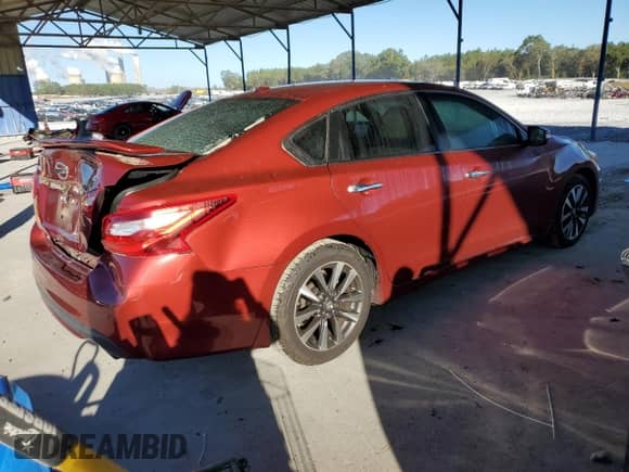 2016 Nissan Altima SR with VIN 1N4AL3AP8GC197670, listed as a Copart auction lot 82434905 with 70,672 mi miles and Salvage title. Bid and sale history available at DreamBid. Image 3.