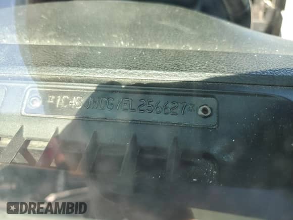 2014 Jeep Wrangler Rubicon with VIN 1C4BJWCG7EL256627, listed as a Copart auction lot 49608025 with 149,428 mi miles and Salvage title. Bid and sale history available at DreamBid. Image 12.