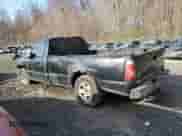2005 Chevrolet Silverado 1500 z VIN 1GCEC14X05Z224219, wystawiony jako Copart lot #49984315 z przebiegiem Nie podano mil oraz Szkoda całkowita • Salvage title. Historia ofert i sprzedaży dostępna na DreamBid. Obrazek 2.