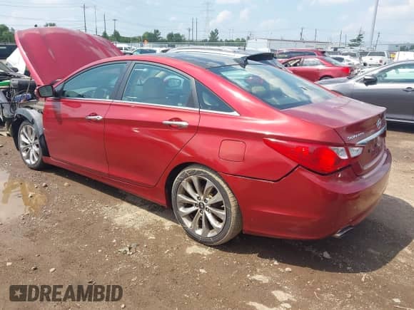 2012 Hyundai Sonata SE with VIN 5NPEC4ABXCH402572, listed as a IAAI auction lot 42875412 with 160,785 mi miles and . Bid and sale history available at DreamBid. Image 3.