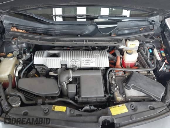 2010 Toyota Prius III with VIN JTDKN3DU4A0089789, listed as a IAAI auction lot 43336511 with 183,697 mi miles and . Bid and sale history available at DreamBid. Image 10.