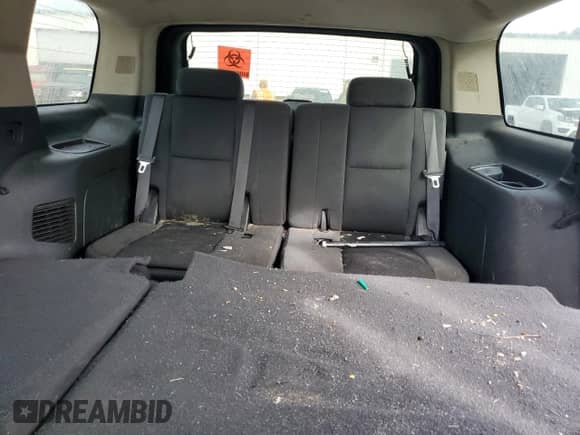 2009 Chevrolet Tahoe LS с VIN 1GNFC13029R149349, выставлен на аукционе Copart как лот 83327714 с пробегом 246 757 миль миль и Списание • Salvage title. История ставок и продаж доступна на DreamBid. Изображение 10.