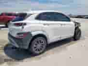 2022 Hyundai Kona SE с VIN KM8K22AB9NU825089, выставлен на аукционе Copart как лот 65887105 с пробегом 67 593 миль миль и Чистый • Clean title. История ставок и продаж доступна на DreamBid. Изображение 3.