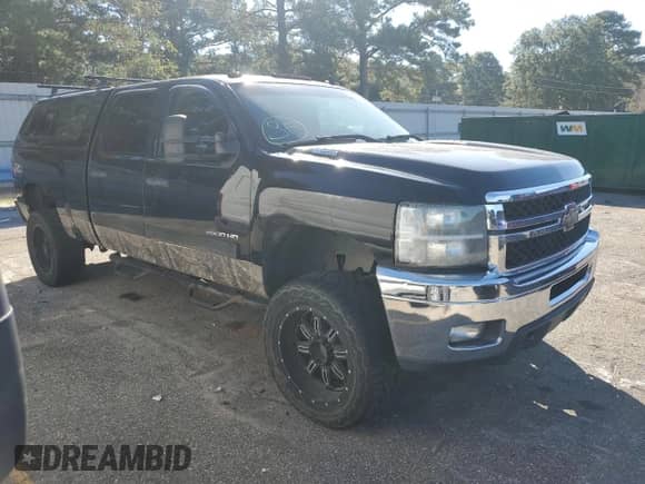 2011 Chevrolet Silverado 2500HD LT с VIN 1GC1KXC8XBF101250, выставлен на аукционе Copart как лот 86102495 с пробегом 222 062 миль миль и Списание • Salvage title. История ставок и продаж доступна на DreamBid. Изображение 4.