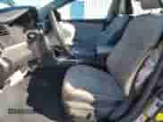 2015 Toyota Camry SE z VIN 4T1BF1FKXFU066963, wystawiony jako Copart lot #82642705 z przebiegiem 179 074 mil mil oraz Szkoda całkowita • Salvage title. Historia ofert i sprzedaży dostępna na DreamBid. Obrazek 7.