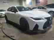 2024 Lexus IS 500 F Sport Performance z VIN JTHAP1D28R5005690, wystawiony jako Copart lot #66609614 z przebiegiem 632 mil mil oraz Czysty tytuł • Clean title. Historia ofert i sprzedaży dostępna na DreamBid. Obrazek 4.