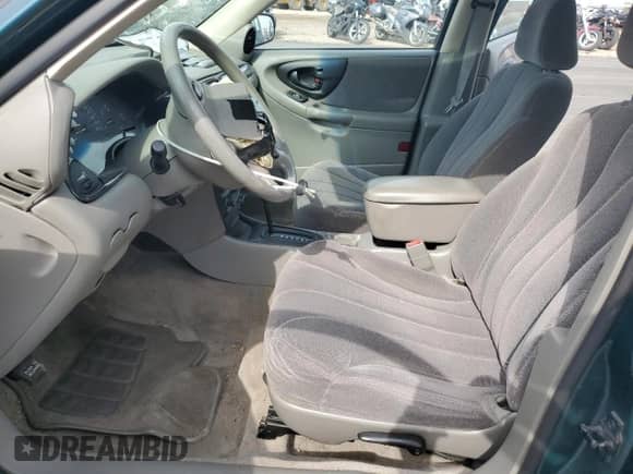 2001 Chevrolet Malibu с VIN 1G1ND52J316113185, выставлен на аукционе Copart как лот 70246335 с пробегом 88 054 миль миль и Списание • Salvage title. История ставок и продаж доступна на DreamBid. Изображение 7.