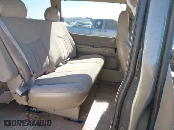 2000 Chevrolet Astro с VIN 1GNDM19W4YB101522, выставлен на аукционе IAAI как лот 43477872 с пробегом 154 556 миль миль и . История ставок и продаж доступна на DreamBid. Изображение 8.