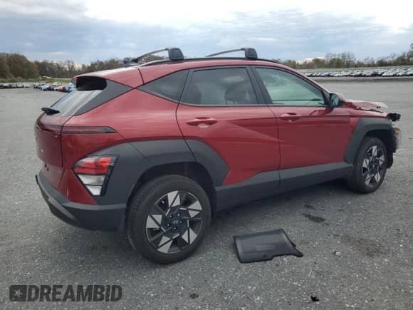 2025 Hyundai Kona SEL with VIN KM8HBCAB6SU235783, listed as a Copart auction lot 89680055 with 4,663 mi miles and Salvage title. Bid and sale history available at DreamBid. Image 3.