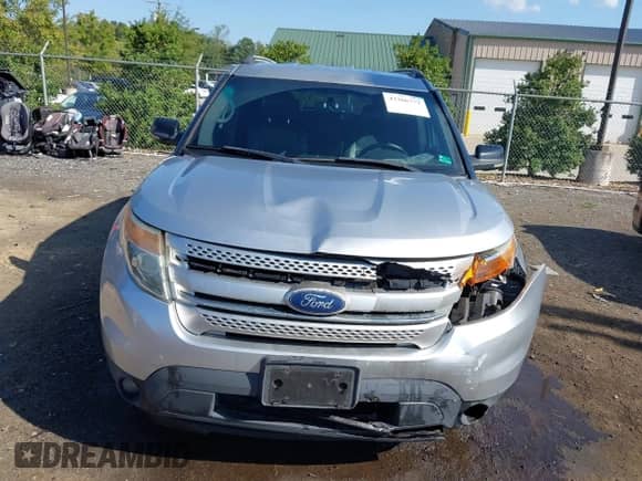 2012 Ford Explorer XLT with VIN 1FMHK7D85CGA00802, listed as a IAAI auction lot 43266772 with 263,545 mi miles and . Bid and sale history available at DreamBid. Image 6.