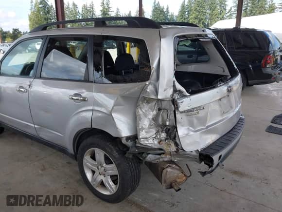 2009 Subaru Forester X with VIN JF2SH63619H783687, listed as a IAAI auction lot 43368886 with 139,346 mi miles and . Bid and sale history available at DreamBid. Image 6.