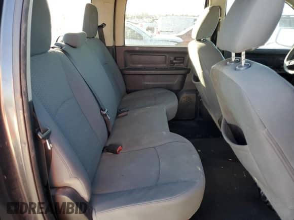 2013 Ram 1500 Tradesman z VIN 1C6RR6KT4DS644108, wystawiony jako Copart lot #43979325 z przebiegiem 184 689 mil mil oraz Szkoda całkowita • Salvage title. Historia ofert i sprzedaży dostępna na DreamBid. Obrazek 10.