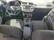 2022 Volkswagen Tiguan S с VIN 3VV1B7AX2NM004009, выставлен на аукционе Copart как лот 60014045 с пробегом 27 382 миль миль и На запчасти • Non repairable. История ставок и продаж доступна на DreamBid. Изображение 8.