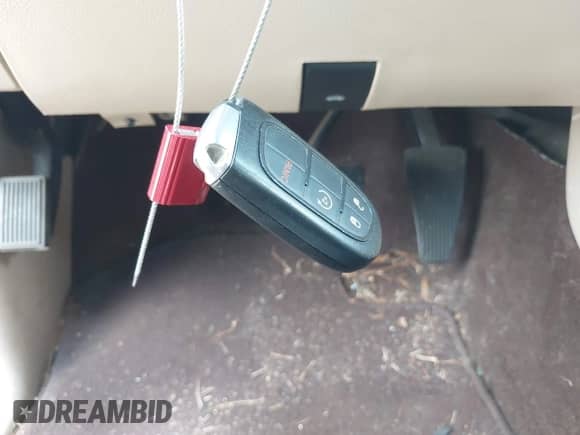 2014 Ram 1500 Laramie with VIN 1C6RR6NT0ES314947, listed as a IAAI auction lot 42934662 with 195,174 mi miles and . Bid and sale history available at DreamBid. Image 11.