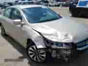 2014 Honda Accord with VIN 1HGCR6F33EA003484, listed as a Copart auction lot 68216655 with 86,301 mi miles and Salvage title. Bid and sale history available at DreamBid. Image 14.