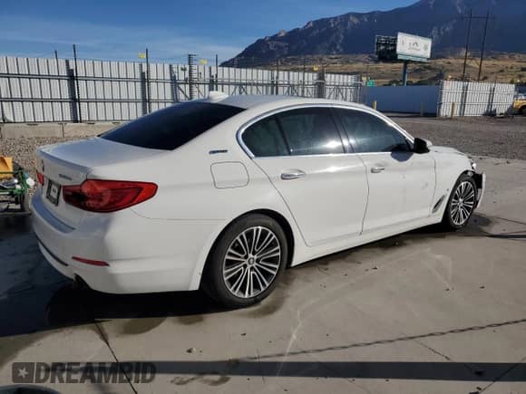 2018 BMW 5 Series 530e xDrive с VIN WBAJB1C54JB374755, выставлен на аукционе Copart как лот 80316765 с пробегом 90 264 миль миль и Чистый • Clean title. История ставок и продаж доступна на DreamBid. Изображение 3.