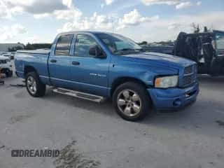 2003 Dodge 1500 ST z VIN 1D7HA18D23J656203, wystawiony jako Copart lot #71764524 z przebiegiem 156 707 mil mil oraz Szkoda całkowita • Salvage title. Historia ofert i sprzedaży dostępna na DreamBid. Obrazek 4.