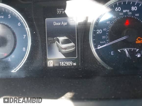 2017 Toyota Camry XLE с VIN 4T1BF1FK8HU360509, выставлен на аукционе IAAI как лот 43334452 с пробегом 182 909 миль миль и . История ставок и продаж доступна на DreamBid. Изображение 7.