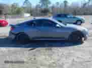 2015 Hyundai Genesis Coupe Ultimate z VIN KMHHU6KJXFU128131, wystawiony jako IAAI lot #41633052 z przebiegiem 129 779 mil mil oraz . Historia ofert i sprzedaży dostępna na DreamBid. Obrazek 13.