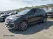 2017 Hyundai Santa Fe SE z VIN KM8SMDHF8HU203067, wystawiony jako Copart lot #84421765 z przebiegiem 115 879 mil mil oraz Czysty tytuł • Clean title. Historia ofert i sprzedaży dostępna na DreamBid. Obrazek 1.
