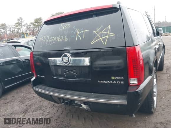 2012 Cadillac Escalade with VIN 1GYS4FEJ8CR179531, listed as a IAAI auction lot 41372511 with Not provided miles and . Bid and sale history available at DreamBid. Image 15.