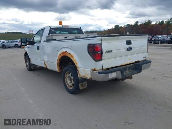 2012 Ford F-150 XL with VIN 1FTMF1CM0CKD59099, listed as a IAAI auction lot 43529283 with 216,619 mi miles and . Bid and sale history available at DreamBid. Image 3.