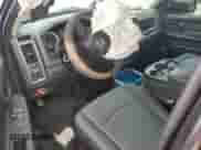 2016 Ram 1500 Tradesman z VIN 1C6RR6KT7GS233824, wystawiony jako Copart lot #71791554 z przebiegiem Nie podano mil oraz Szkoda całkowita • Salvage title. Historia ofert i sprzedaży dostępna na DreamBid. Obrazek 8.