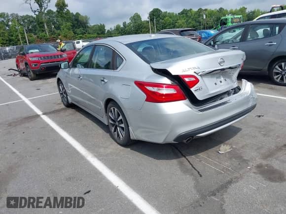 2016 Nissan Altima S with VIN 1N4AL3AP7GC258457, listed as a IAAI auction lot 42759795 with 132,893 mi miles and . Bid and sale history available at DreamBid. Image 3.