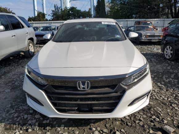 2020 Honda Accord Sport with VIN 1HGCV2F37LA008530, listed as a Copart auction lot 81198015 with 58,268 mi miles and Salvage title. Bid and sale history available at DreamBid. Image 5.