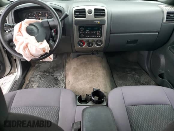 2006 Chevrolet Colorado Work Truck с VIN 1GCCS196168150424, выставлен на аукционе Copart как лот 85374214 с пробегом 70 606 миль миль и Списание • Salvage title. История ставок и продаж доступна на DreamBid. Изображение 8.