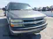 2002 Chevrolet Suburban LT z VIN 3GNGC26U92G314585, wystawiony jako IAAI lot #41859042 z przebiegiem Nie podano mil oraz . Historia ofert i sprzedaży dostępna na DreamBid. Obrazek 6.
