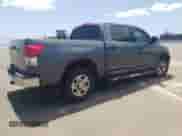 2007 Toyota Tundra SR5 z VIN 5TBET54197S454423, wystawiony jako Copart lot #57788184 z przebiegiem 127 189 mil mil oraz Czysty tytuł • Clean title. Historia ofert i sprzedaży dostępna na DreamBid. Obrazek 3.