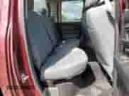 2017 Ram 1500 Express z VIN 1C6RR7FG3HS644061, wystawiony jako Copart lot #70263935 z przebiegiem Nie podano mil oraz Szkoda całkowita • Salvage title. Historia ofert i sprzedaży dostępna na DreamBid. Obrazek 10.