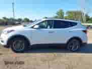 2018 Hyundai Santa Fe 2.4L с VIN 5XYZU3LBXJG568679, выставлен на аукционе IAAI как лот 43122708 с пробегом 128 209 миль миль и . История ставок и продаж доступна на DreamBid. Изображение 14.