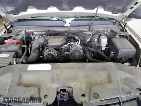 2008 GMC Sierra 1500 Work Truck z VIN 1GTEC19X88Z332522, wystawiony jako Copart lot #44711235 z przebiegiem 89 872 mil mil oraz Czysty tytuł • Clean title. Historia ofert i sprzedaży dostępna na DreamBid. Obrazek 11.