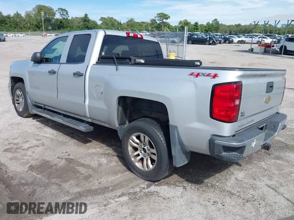 2014 Chevrolet Silverado 1500 LT с VIN 1GCVKRECXEZ157593, выставлен на аукционе IAAI как лот 42753172 с пробегом 181 668 миль миль и . История ставок и продаж доступна на DreamBid. Изображение 3.