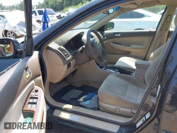 2006 Honda Accord EX with VIN 1HGCM56786A177726, listed as a IAAI auction lot 42809093 with 178,292 mi miles and . Bid and sale history available at DreamBid. Image 5.