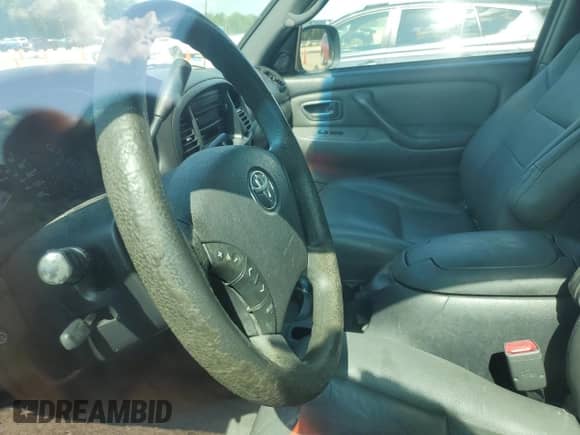 2006 Toyota Tundra Limited z VIN 5TBET38106S541155, wystawiony jako Copart lot #58788545 z przebiegiem 265 121 mil mil oraz Czysty tytuł • Clean title. Historia ofert i sprzedaży dostępna na DreamBid. Obrazek 7.