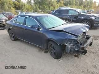 2010 Chevrolet Malibu 1LT z VIN 1G1ZC5E03AF185530, wystawiony jako Copart lot #84645965 z przebiegiem 25 916 mil mil oraz Szkoda całkowita • Salvage title. Historia ofert i sprzedaży dostępna na DreamBid. Obrazek 4.