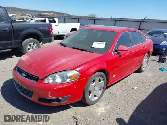 2009 Chevrolet Impala SS с VIN 2G1WD57CX91140479, выставлен на аукционе IAAI как лот 41839069 с пробегом 164 493 миль миль и . История ставок и продаж доступна на DreamBid. Изображение 2.