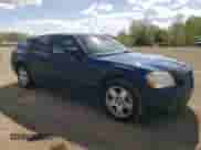 2005 Dodge Magnum SXT with VIN 2D4GZ48V05H688812, listed as a Copart auction lot 57261475 with 146,633 mi miles and Salvage title. Bid and sale history available at DreamBid. Image 4.