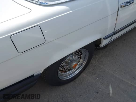 1982 Mercedes-Benz 380 SL with VIN WDBBA45A1CB015578, listed as a IAAI auction lot 42062020 with 42,746 mi miles and . Bid and sale history available at DreamBid. Image 6.