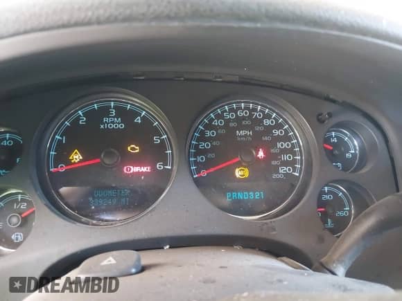 2008 Chevrolet Suburban 3LT z VIN 1GNFK16318J199570, wystawiony jako IAAI lot #42685558 z przebiegiem 339 249 mil mil oraz . Historia ofert i sprzedaży dostępna na DreamBid. Obrazek 7.