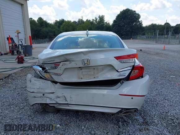2021 Honda Accord Touring с VIN 1HGCV2F92MA017531, выставлен на аукционе IAAI как лот 43095259 с пробегом 27 787 миль миль и . История ставок и продаж доступна на DreamBid. Изображение 16.