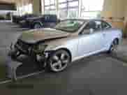 2011 Lexus IS 250 C z VIN JTHFF2C26B2519092, wystawiony jako Copart lot #69091155 z przebiegiem 75 963 mil mil oraz Czysty tytuł • Clean title. Historia ofert i sprzedaży dostępna na DreamBid. Obrazek 1.