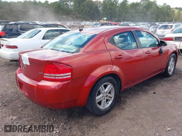 2008 Dodge Avenger SXT с VIN 1B3LC56K28N130064, выставлен на аукционе IAAI как лот 43337856 с пробегом 169 532 миль миль и . История ставок и продаж доступна на DreamBid. Изображение 4.