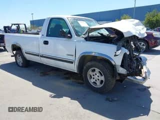 2000 Chevrolet Silverado 1500 with VIN 1GCEC14VXYE374932, listed as a IAAI auction lot 41981576 with Not provided miles and . Bid and sale history available at DreamBid. Image 1.